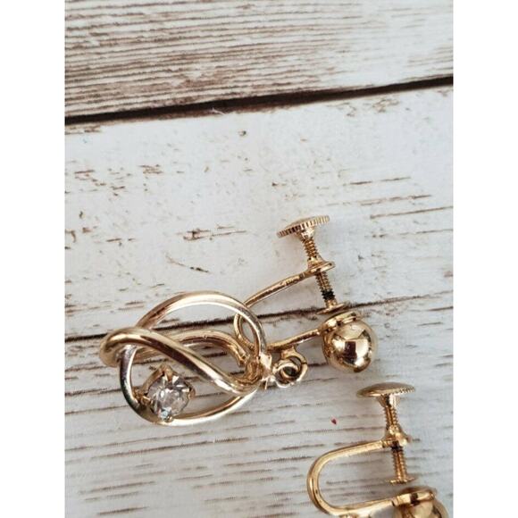 Vintage Screw On Earrings - Signed Alice Dangle Earrings - Picture 3 of 4